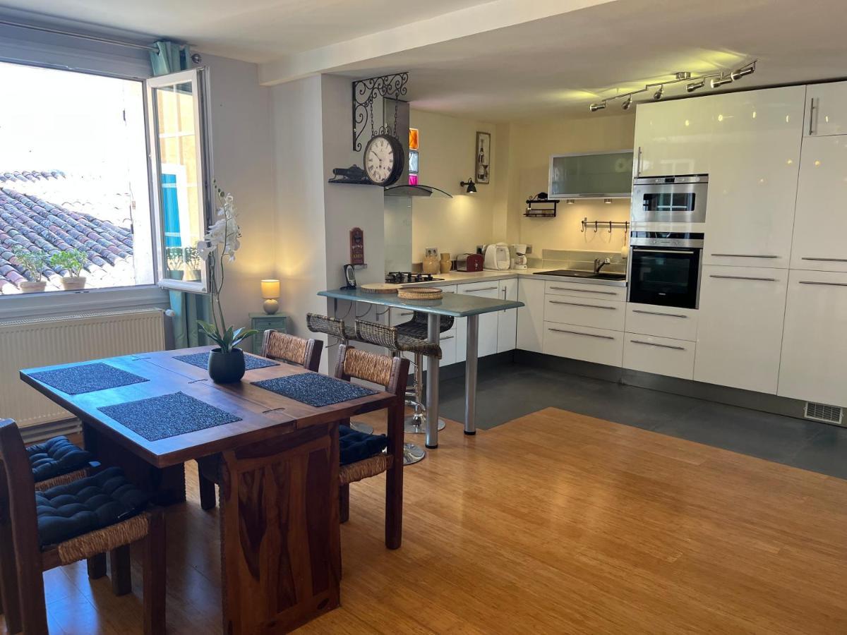 Appartement Chaleureux En Provence Saint-Maximin Exterior foto